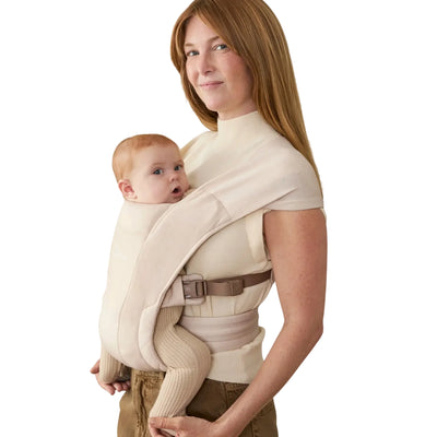 Canguru Ergobaby Embrace Cozy Cream - Suporte Ergonômico Patenteado